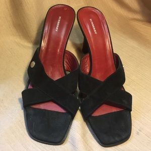 Burberry suede heel shoes